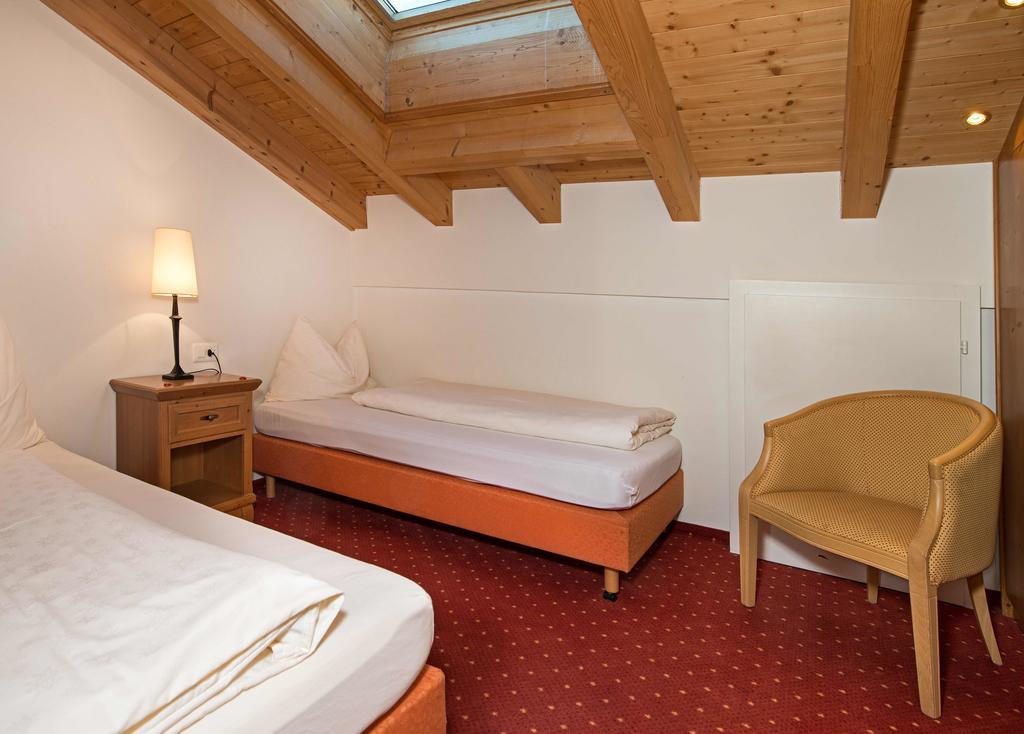Hotel Dufour Chalet - Adults Only Zermatt Esterno foto